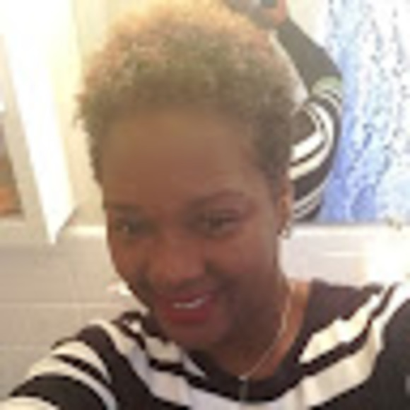 Meet your Posher, Anjanette - Picture 1 of 1